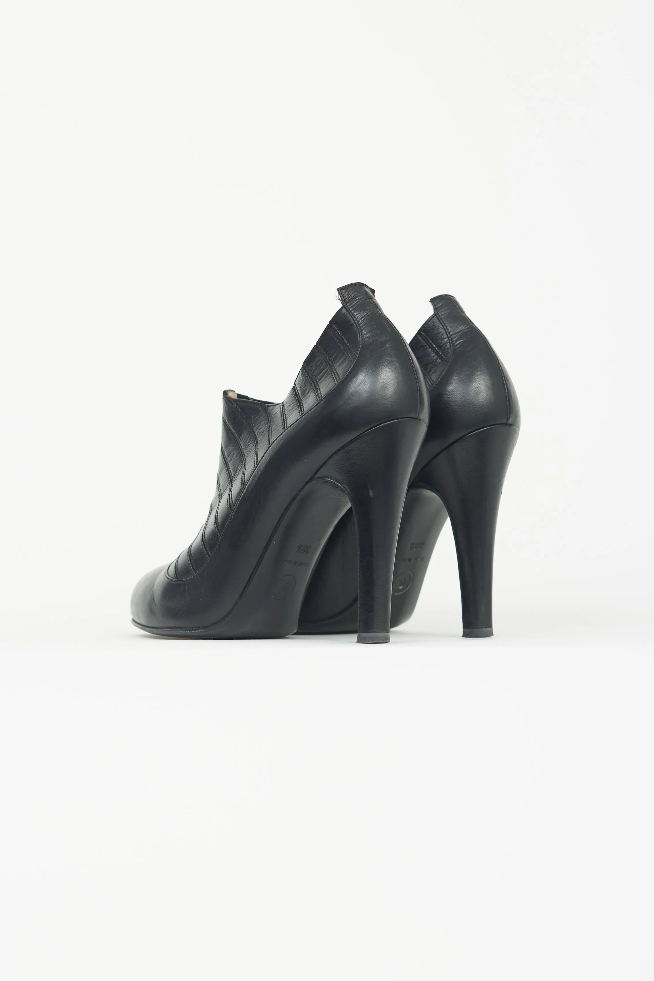 Black Leather Pump Boot