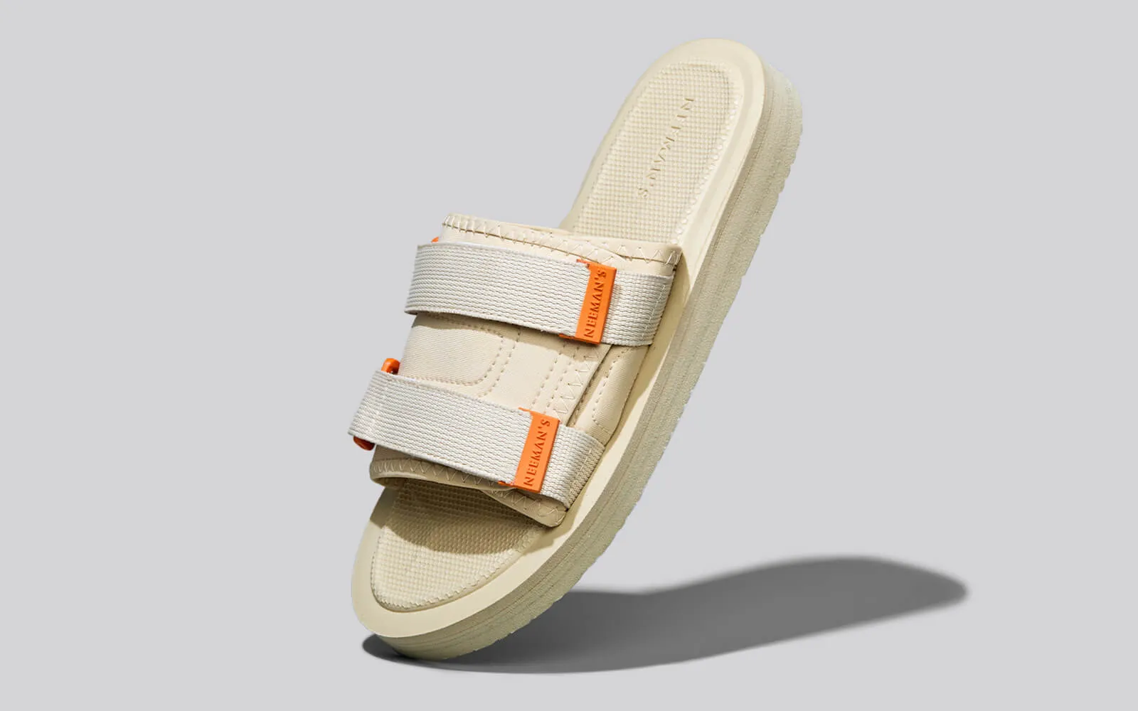 Breezy Fluff Sandals : Beige