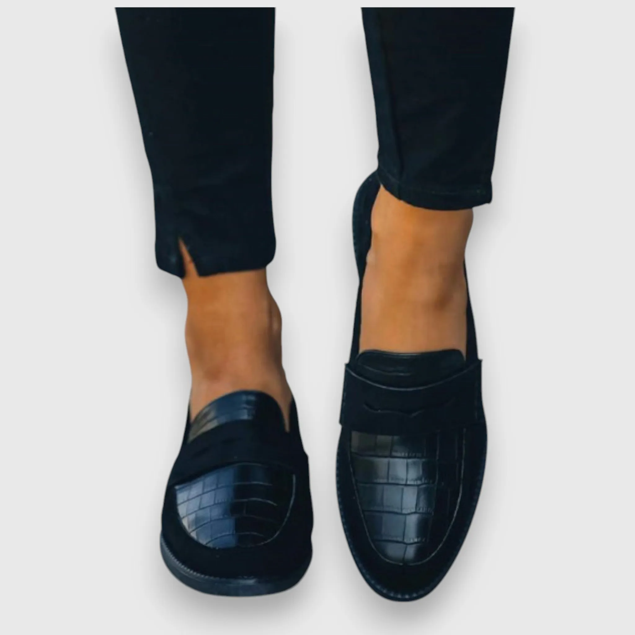 Liny  Loafer